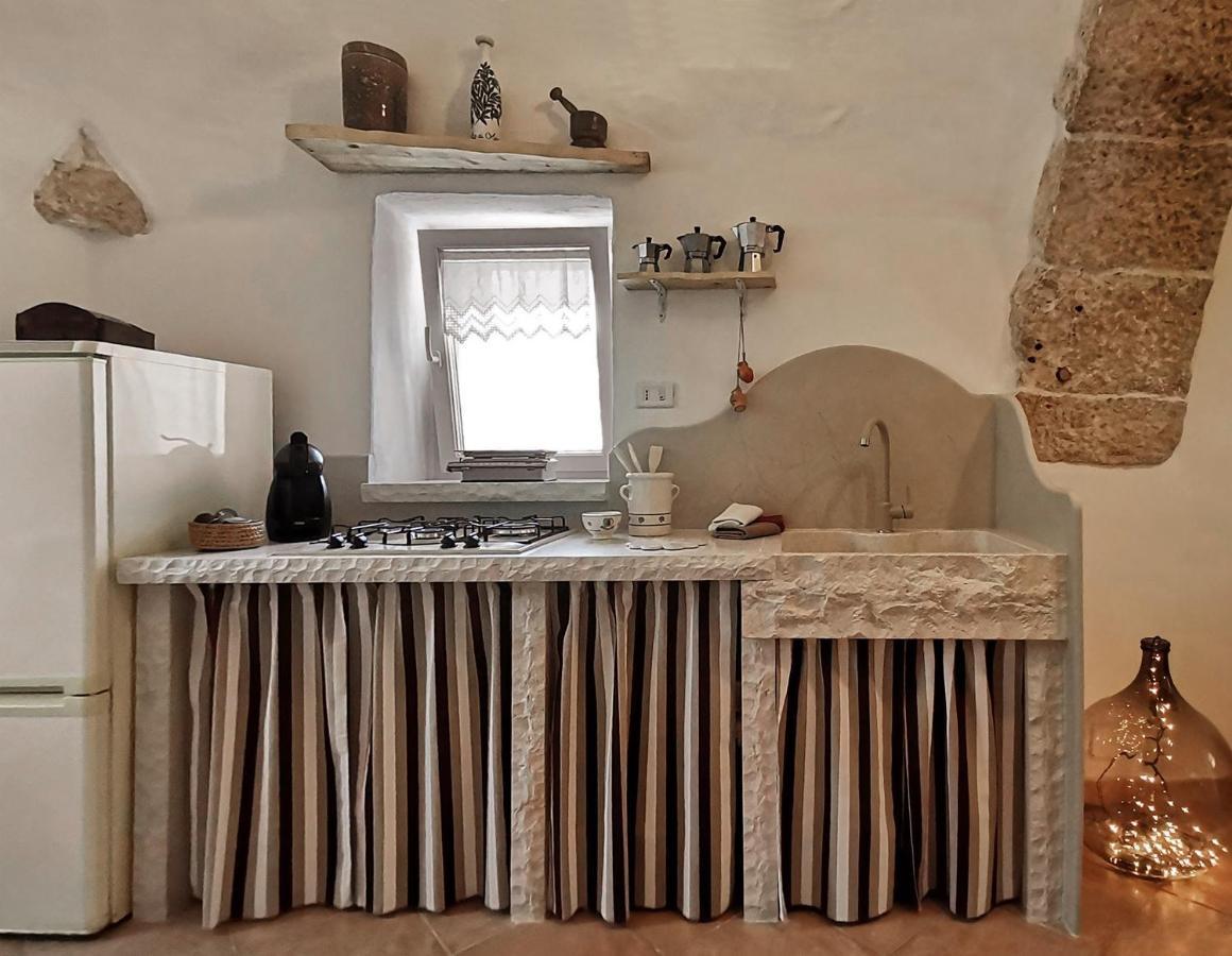 マルティナ・フランカ I Trulli Dell'Orfanelloヴィラ エクステリア 写真